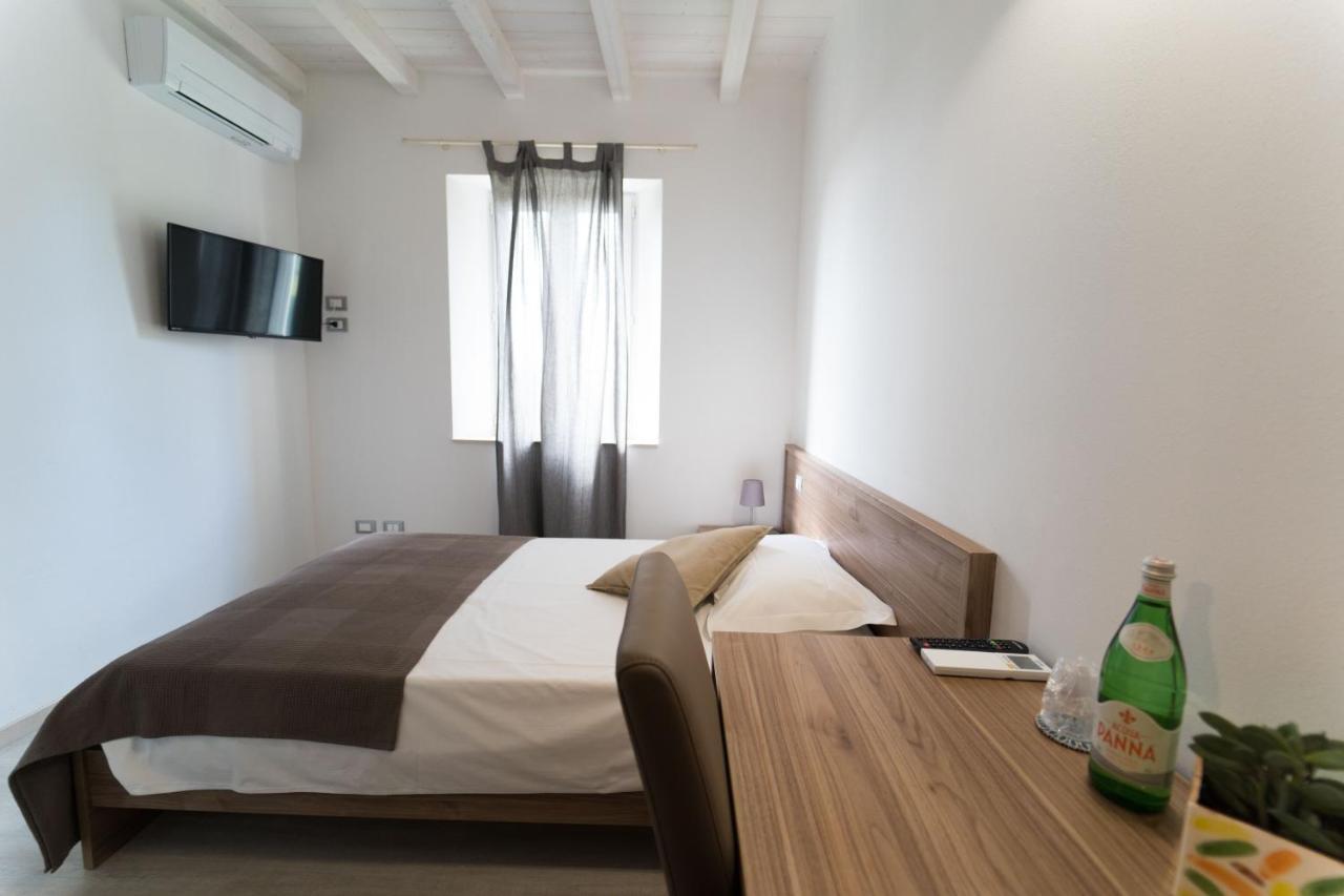Claudio Rooms Fabbrico Экстерьер фото