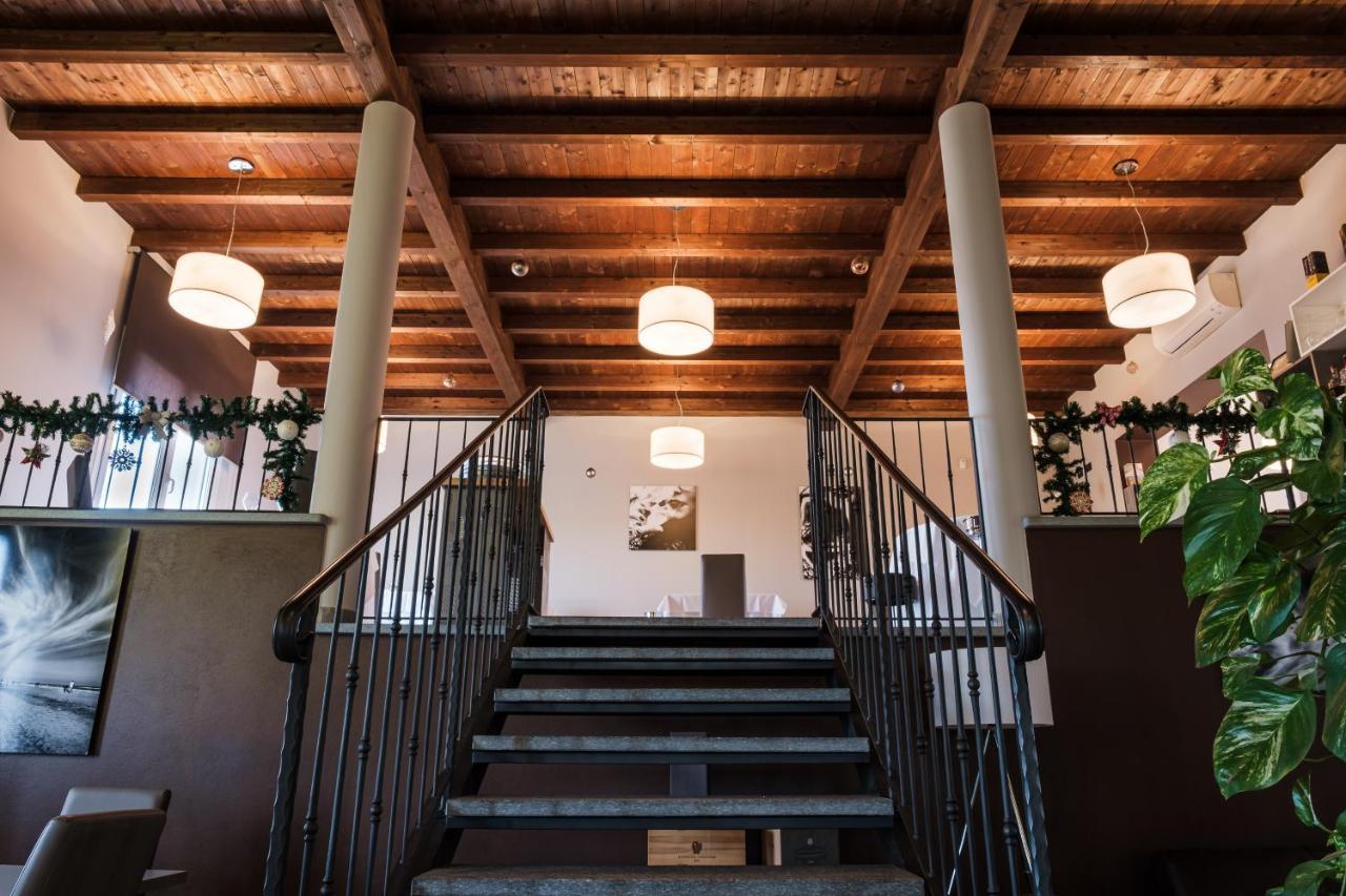 Claudio Rooms Fabbrico Экстерьер фото