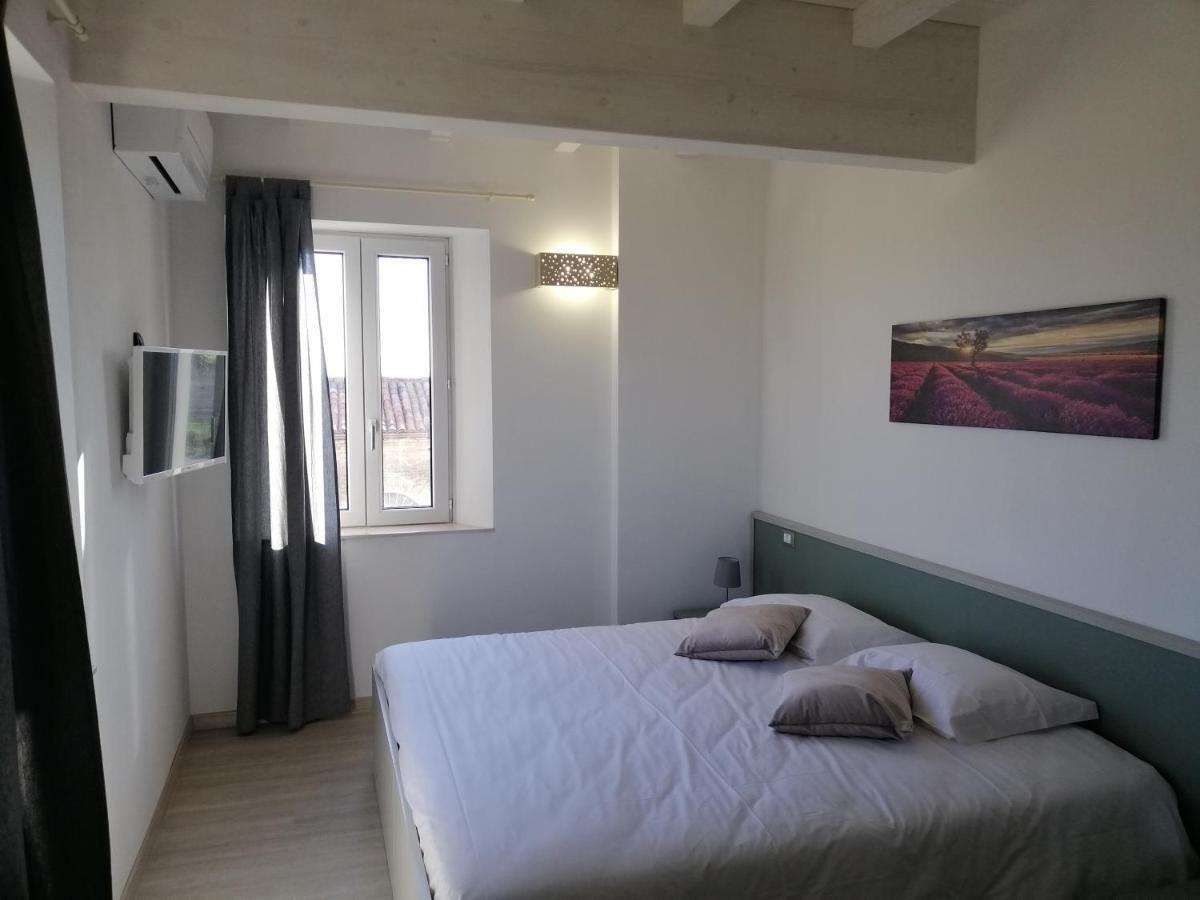 Claudio Rooms Fabbrico Экстерьер фото